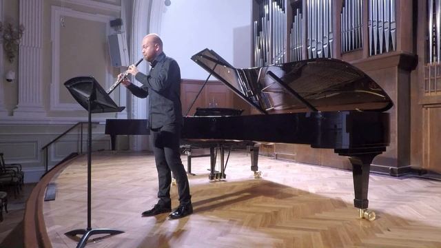 Telemann Fantasia No. 2 in A minor (oboe Miroslavsky Emil) Small Hall of the Moscow Conservatory смотреть онлайн