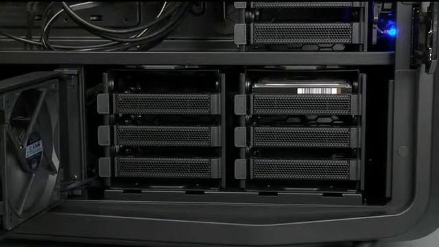 Cooler Master COSMOS II iXBT, RUS смотреть онлайн
