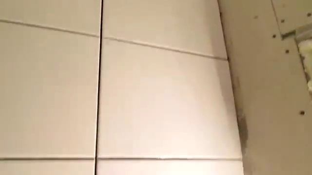 Укладка кривой( выпуклой на 1 см) плитки. смотреть онлайн