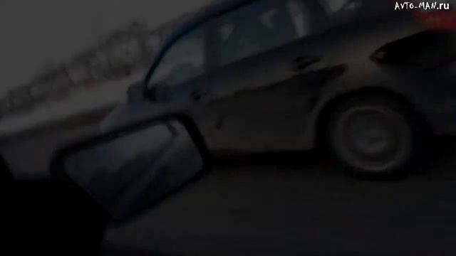 Ваз 2114 Супер Авто против Калины Спорт. В обоих по 135 лошадей. смотреть онлайн