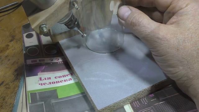 Как я режу бутылки.(How do I cut bottles. Super method) смотреть онлайн