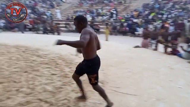 AN'KARA KARIN'BATTA,RABE B IBOLA DA SGN AUDUN TUNGA, SARKI G CHINDO DA B YAN'SANDA, YANZU A' KTN. смотреть онлайн