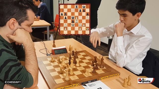 How many moves can you play in the first 30 seconds? | Nepomniachtchi vs Sindarov | World Blitz 202 смотреть онлайн
