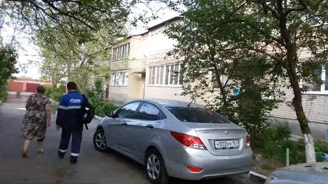 г. Батайск Ростовской обл. газовая кампашка ,ходит стрижёт , по 500 р. якобы за обслуживание . смотреть онлайн