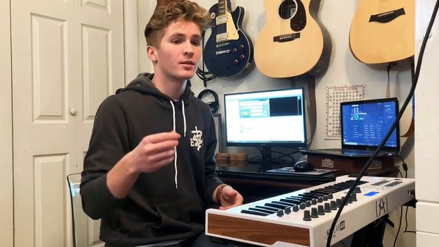 Reason 11 intro demo/ Arturia Keylab Essential after 6 months смотреть онлайн