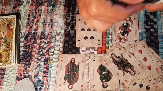 ЧЕРВОВАЯ ДАМА смотреть онлайн