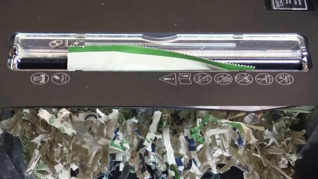 Shredding packaging in a paper shredder 2 смотреть онлайн