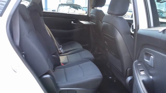 KIA Carens IV 1.7 CRDi (141 KM) Nawigacja+LED+Kamera Cofania   [ Auto Centrum Bracia Sikora ]