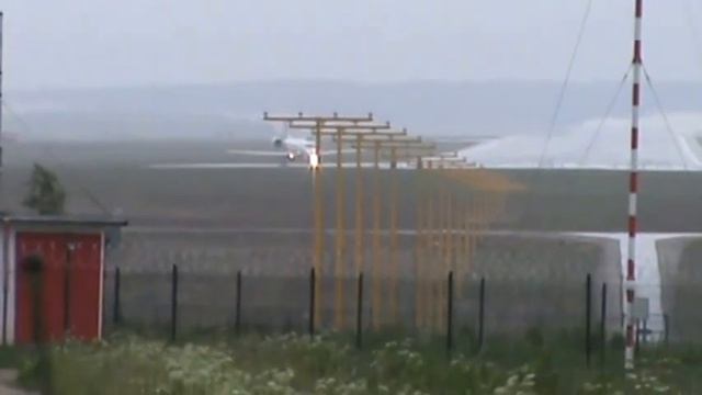 15 06 16 Первый регулярный рейс аэропорт Калуга смотреть онлайн