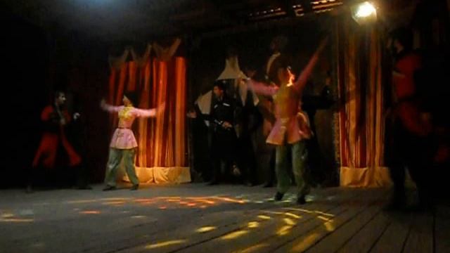 Горцы зажигают!!! Танец с кинжалами. смотреть онлайн