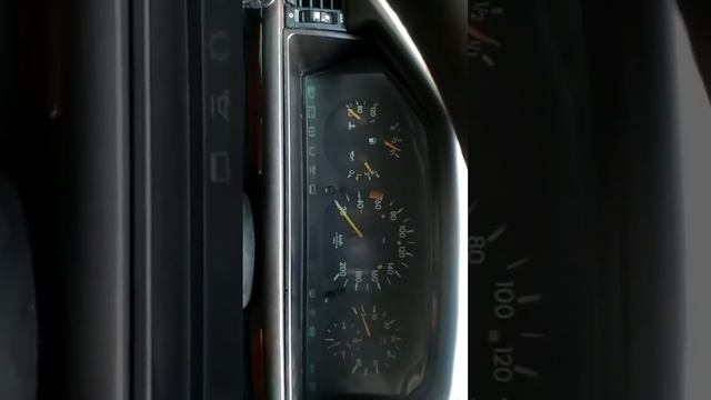 Утрений запуск 124 мерседеса, 2,5 дизель,в -20 зимой) смотреть онлайн