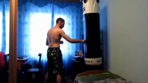 как подвесить боксерский мешок 2