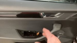 Як зняти карту передньої дверки Skoda A7/ Как снять карта передней двери Шкода а7