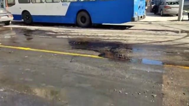 Удар по мирным жителям в центре Донецка смотреть онлайн