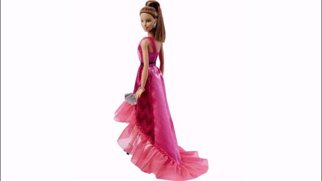 КУКЛА БРЮНЕТКА В ВЕЧЕРНЕМ ПЛАТЬЕ ТРАНСФОРМЕРЕ BARBIE смотреть онлайн