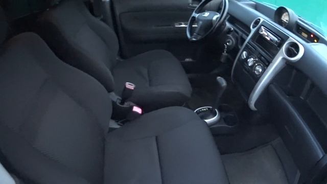 Toyota Xb, Bb 2004 года выпуска за 300.000 смотреть онлайн