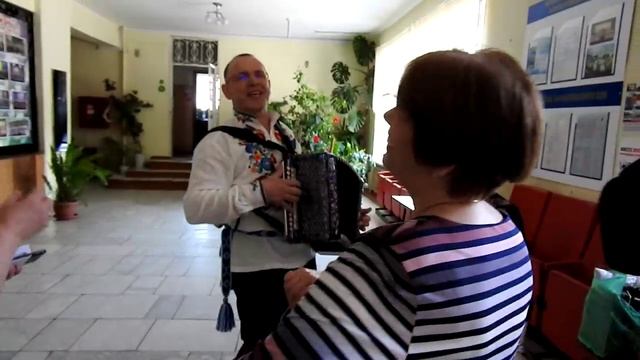 А мы еще не наплясались.Смирнов Гармонь смотреть онлайн