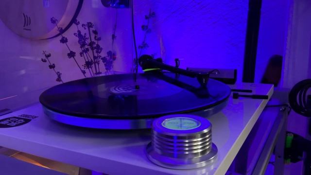 Omnia - Luna’s Coracle (Ortofon Blue Cal @1.4) смотреть онлайн