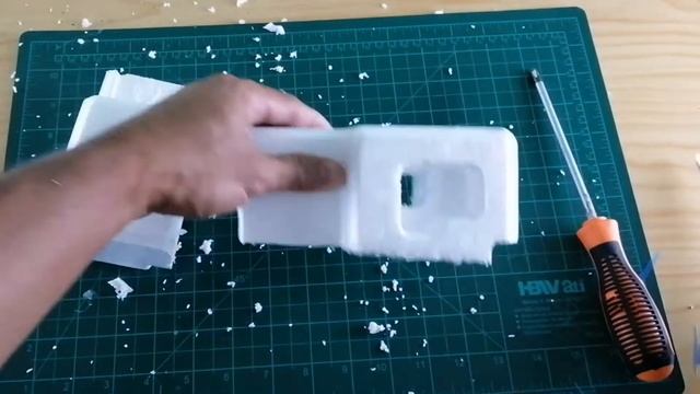 How to Build a DIY Enderman Mask смотреть онлайн