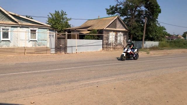 Хищник на Stels Benelli 600 смотреть онлайн