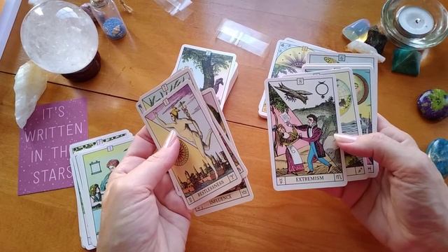 My unboxing of the ORACLE OF THE RADIANT SUN смотреть онлайн