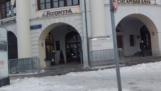 Небольшая экскурсия. На машине через центр Москвы.