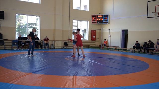 Вес 75 кг смотреть онлайн