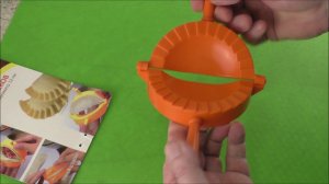 Как пользоваться формой для чебуреков.