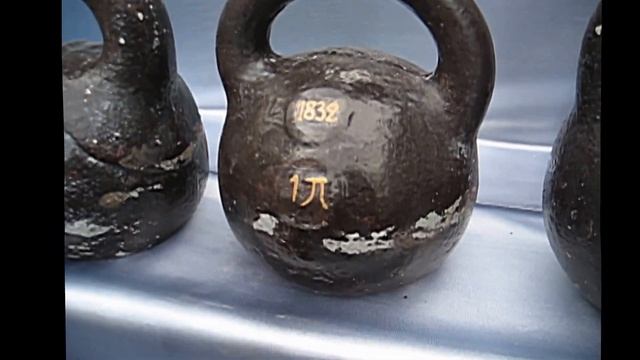 Kettlebells` collection. 186 kettlebells. 2000kg. Коллекция гирь: 186 штук весом в 2000 кг! смотреть онлайн