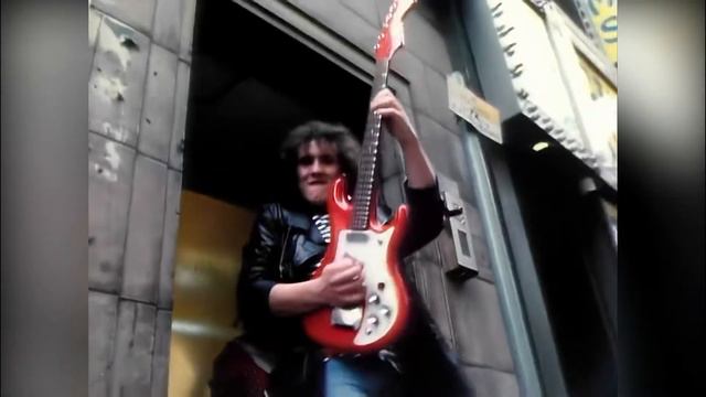 Dio - Rainbow in the Dark (Video Oficial, Subtitulado) смотреть онлайн
