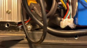 Установка вольтметра на Kugoo g2 pro, пробег 150 км, Установка вольтметра на электросамокат #kugoo