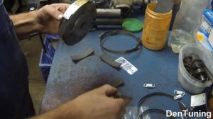 Наклейка колодок сцепления скутера