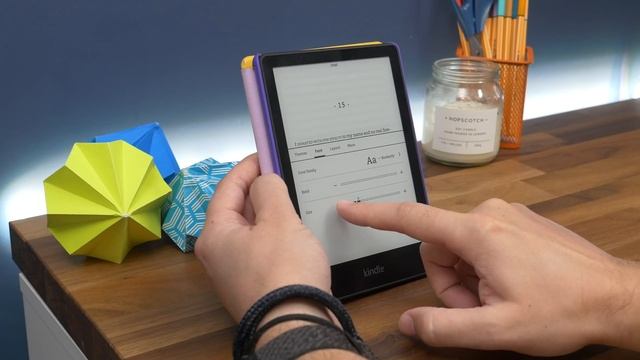 New Kindle Paperwhite Tips And Tricks | 10 Cool Features To Try!