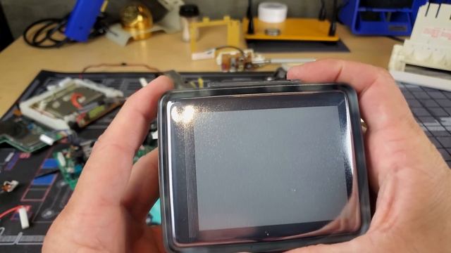 Sony's Smallest Color CRT is not a Trinitron - Meet the Indextron смотреть онлайн