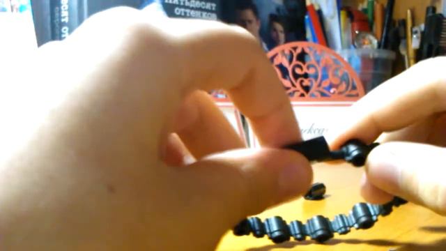 Как сделать кастеты из Lego смотреть онлайн