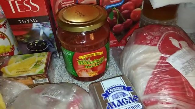 Закупка новогодних продуктов. Новогодние покупки. Новый год 2019 смотреть онлайн
