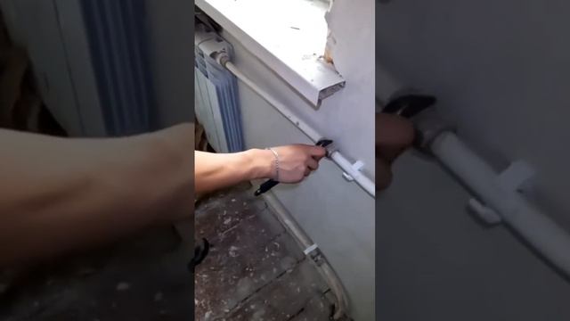 Без бутылки не разберешься, почему сантехники пьют. смотреть онлайн