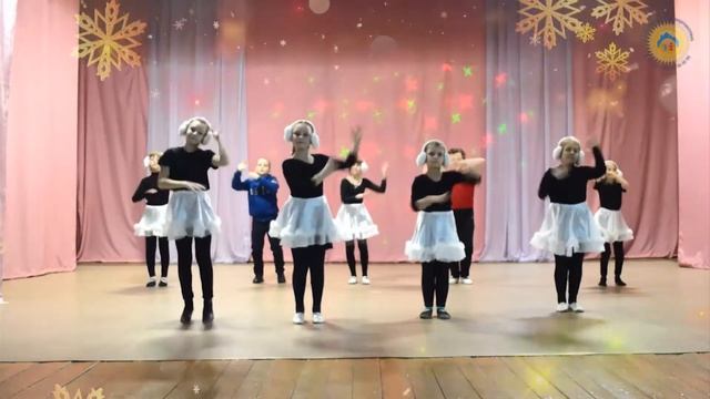 Новогодний флешмоб-дискотека - «А ну-ка, давай-ка, плясать выходи!» смотреть онлайн