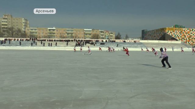 Грозный соперник нагрянул в Арсеньев смотреть онлайн