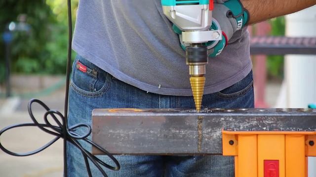 TOTAL TG111136 Impact Drill | Short Test смотреть онлайн