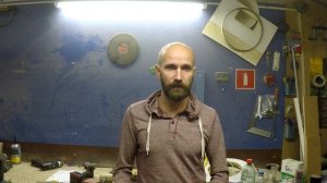 Чем красить металлические части мебели