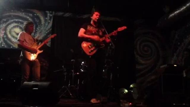 Белый шум "метро" смотреть онлайн