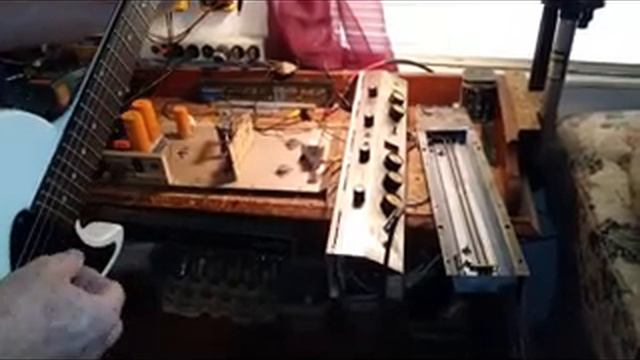 Haynes Jazz King II / Vibrato Is Working смотреть онлайн