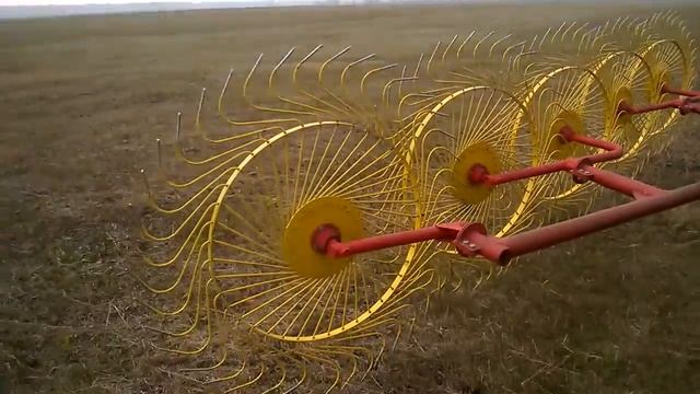 Грабли колёсно-пальцевые навесные ГКП 2,8Н Харвест на SF-244 смотреть онлайн