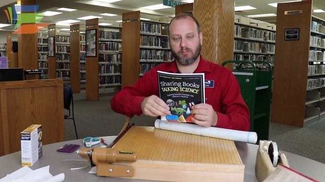 Covering Paperback Books смотреть онлайн