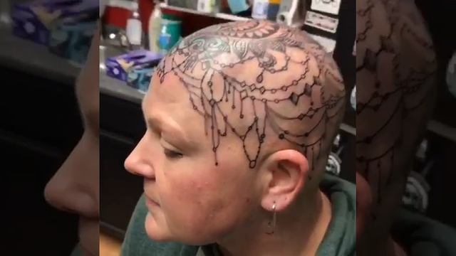 Tattoo Alopecia Coverup -Henna & Jewel Head Tattoo -Take Back Your Confidence смотреть онлайн