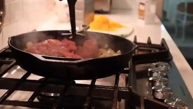 Dinners of the Week | Family of 6 | Meal Planning is a Homemaker MUST смотреть онлайн