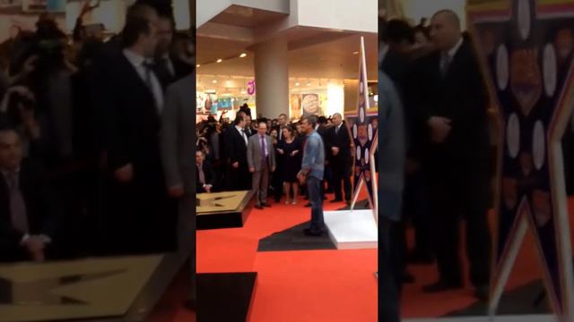 Антонио Бандерас в Москве ТРК VEGAS смотреть онлайн