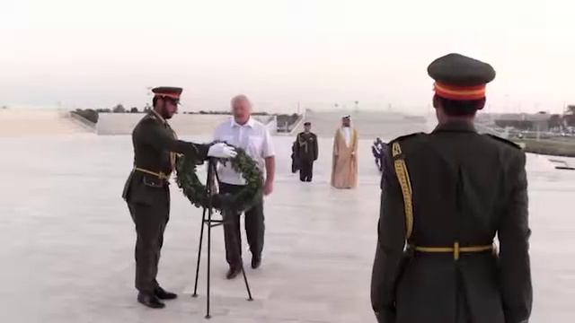 БЕЛАРУСЬ: ЛУКАШЕНКО РАЗВЛЕКАЕТСЯ В АБУ-ДАБИ смотреть онлайн