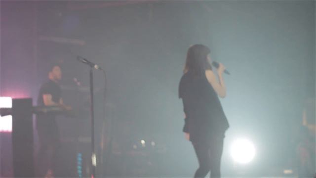 Singing Success Review | Lauren Mayberry (CHVRCHES) Singing Lessons смотреть онлайн